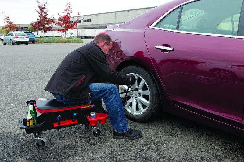 Performance Tool 14 inch SAE/Metric Combination Lug Wrench with Spade Tip - Image 3